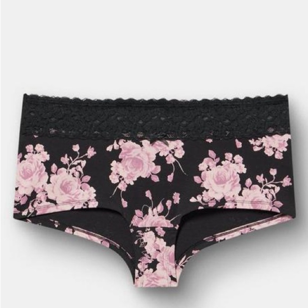 Floral boy short panty